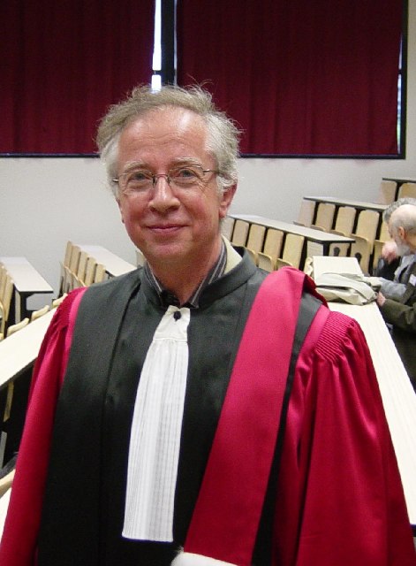 Claude Barrab�s co-director of the Laboratory of Mathematics and Theoritical Physics